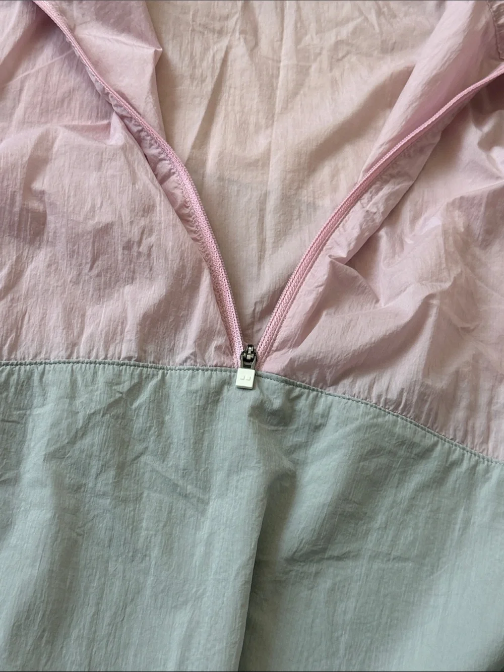 Uniqlo Two-Tone Sun Protect Jacket - Pink & Light Gray